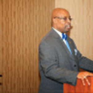 Meet your Posher, Ray